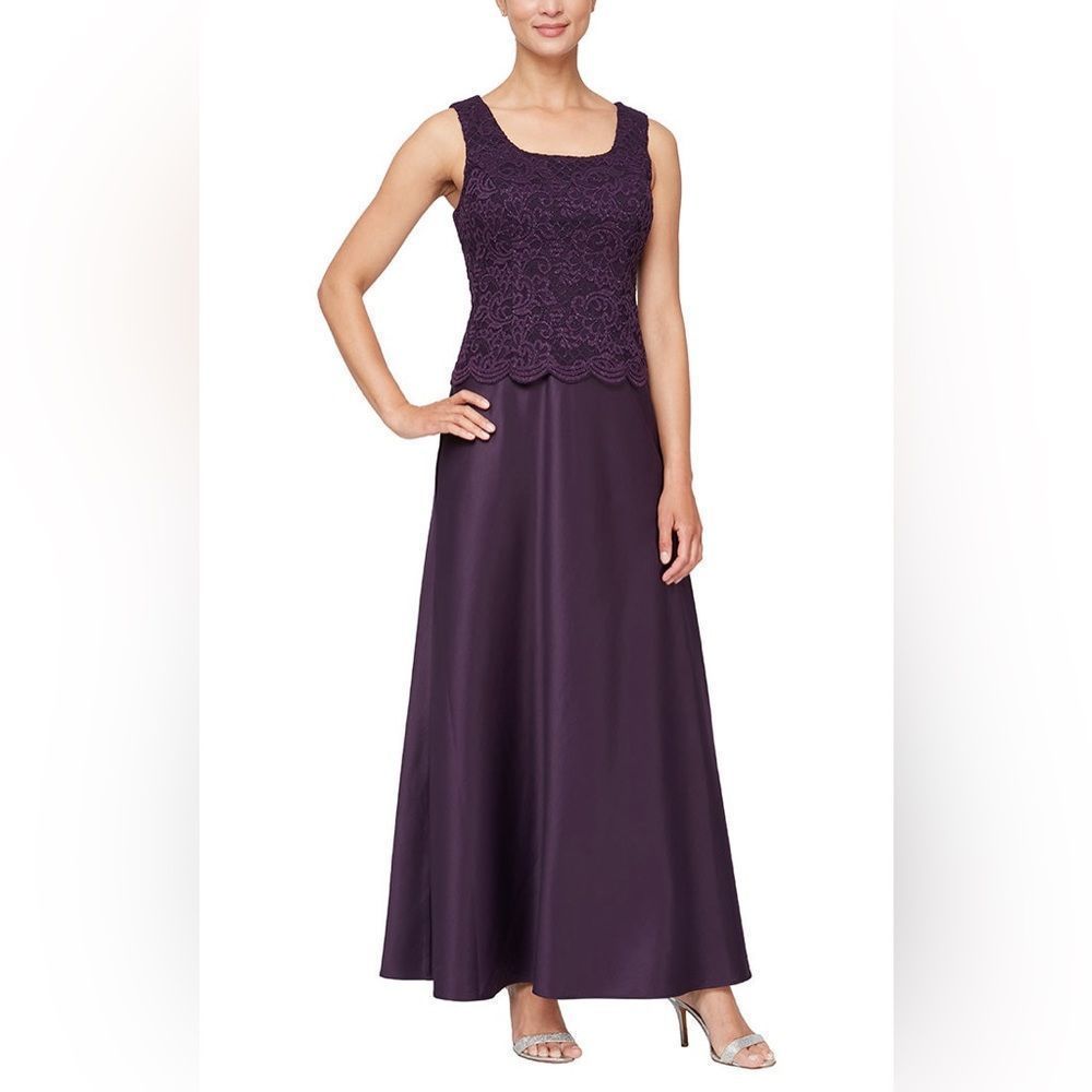 Alex Evenings Lace and Satin Gown New with Tags Size 18